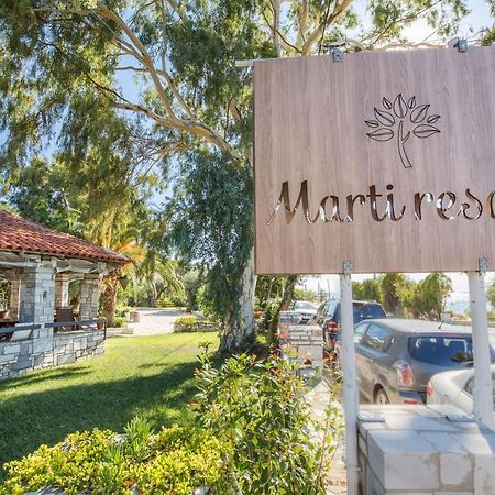סקאלה סוטירוס Marti Resort מראה חיצוני תמונה