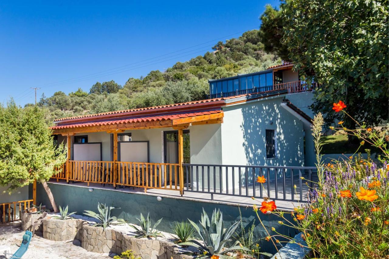 סקאלה סוטירוס Marti Resort מראה חיצוני תמונה