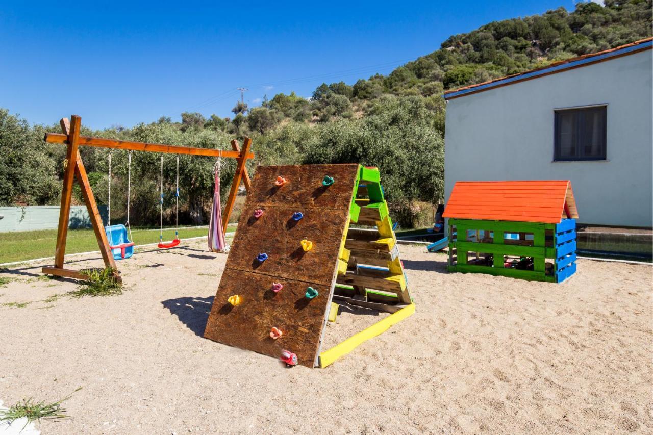 סקאלה סוטירוס Marti Resort מראה חיצוני תמונה